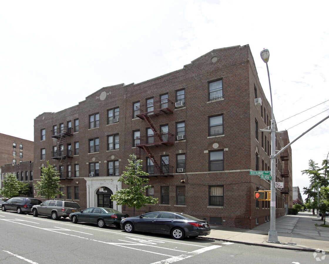 426 Rockaway Parkway - 426 Rockaway Pky Apartments