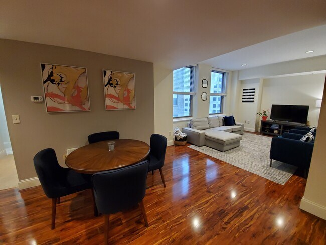 Mural Suite 1BR - 1202