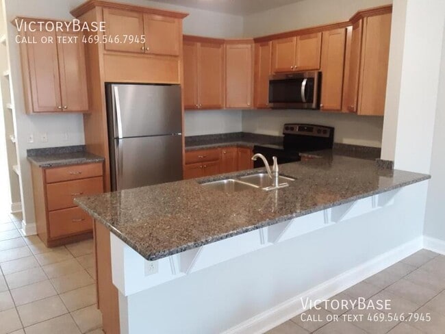 Photo - 806 Brady Rd