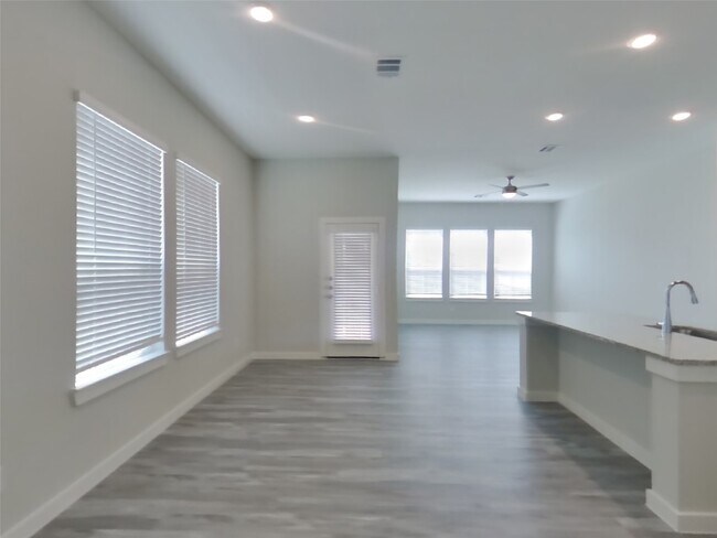 Photo - 22745 Terrazzo Dr