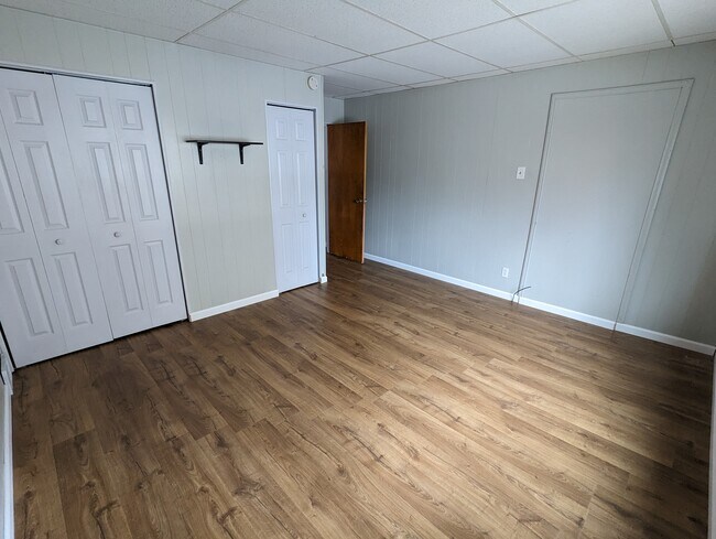 Bedroom - 1349 Main St Unit APT 1