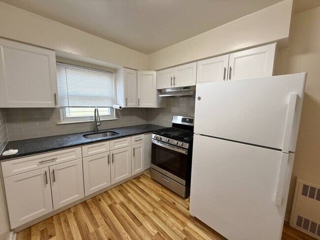 Photo - 203-16-203-42 42nd Ave