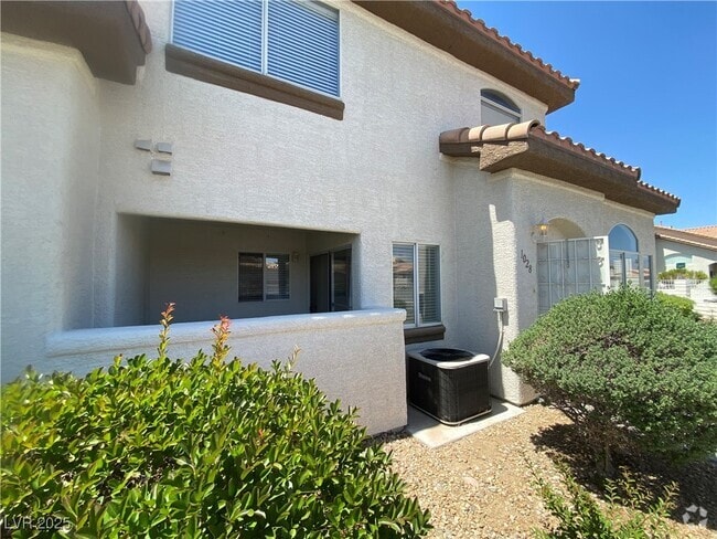 Building Photo - 1028 Allure Dr Unit 0 Rental