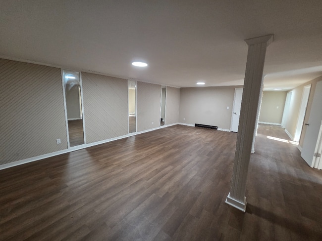 Photo - 2422-2424-2424 Tinnell Ct Unit 2424