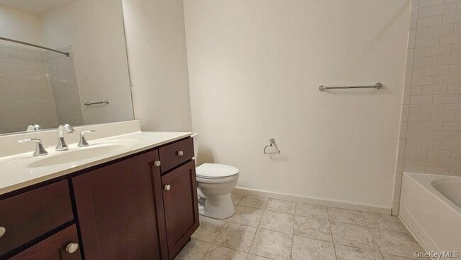 Photo - 208 Canter Ct