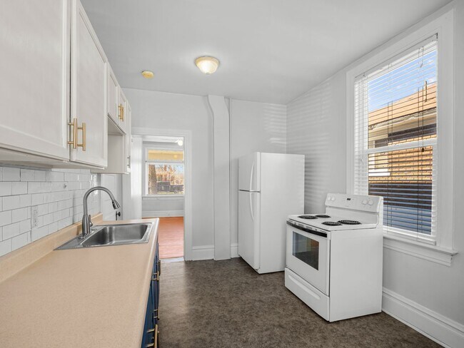 Photo - Ken-355 S 300 E, Provo UT 84606 Unit 359