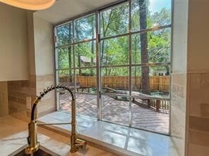Photo - 150 Rushwing Pl