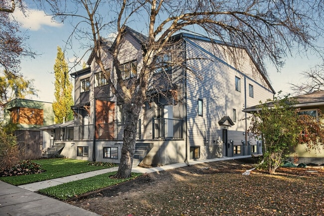 Photo - 10335-10135 135 St NW Unit Lower 2B