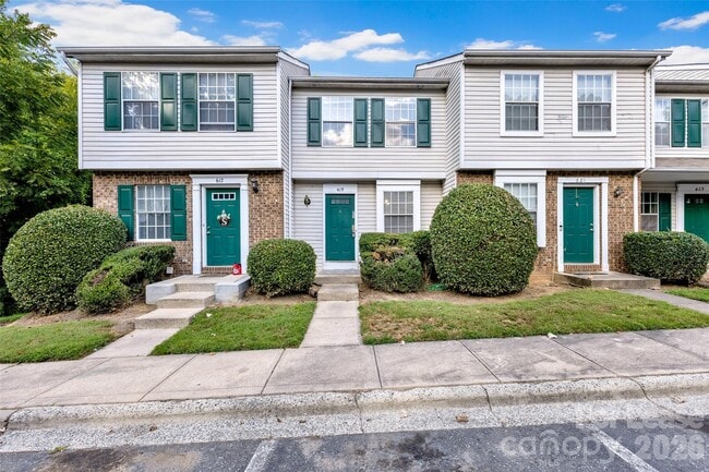 Building Photo - 619 Lex Dr