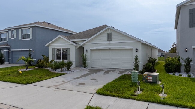 Photo - 4 Bedroom, 2 Bathroom home For Rent in Parrish