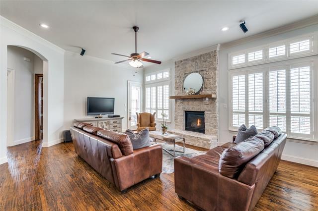 Photo - 8237 Inverness