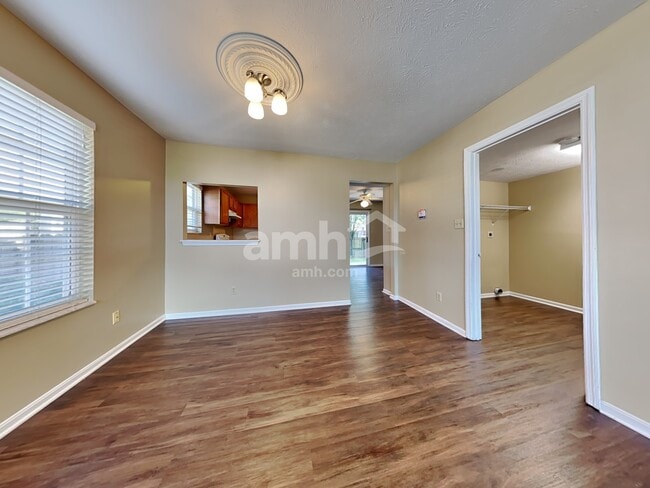 Photo - 6530 Calloway Ct