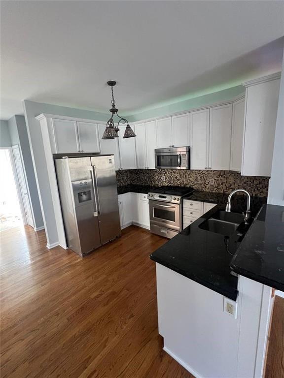 Photo - 3595 Deep Cove Dr