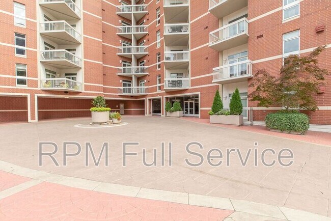 Photo - 110 31st Ave N Unit 207