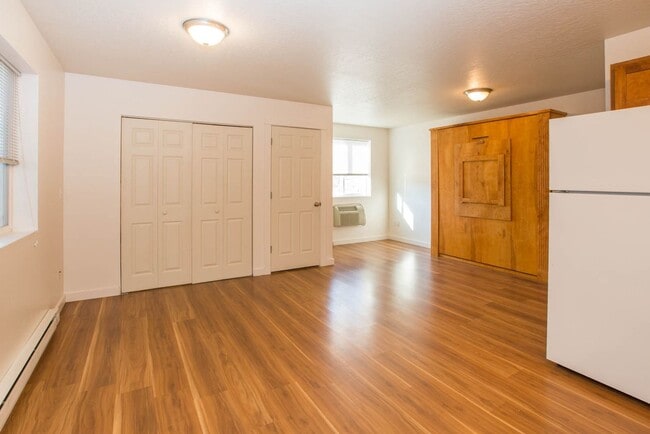 Photo - 1906 S 14th St W Unit A