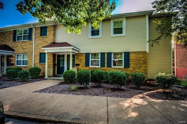 9057 W Swan Cir Unit 9057 West Swan Circle