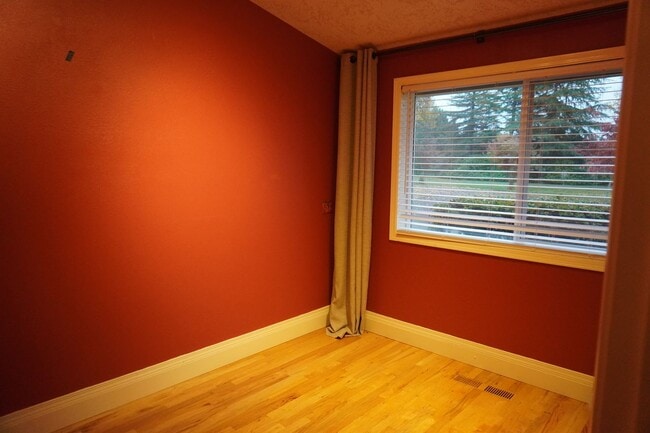 Photo - 24002 NE 120th Ct