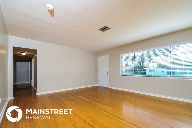 Photo - 717 Bonnie Dr