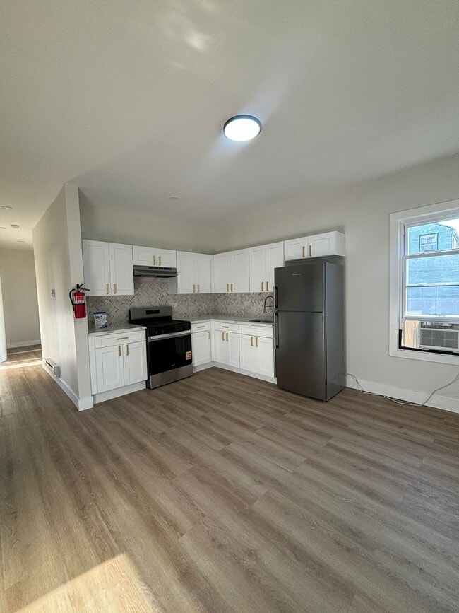 Photo - 49 Rosehill Pl Unit 1