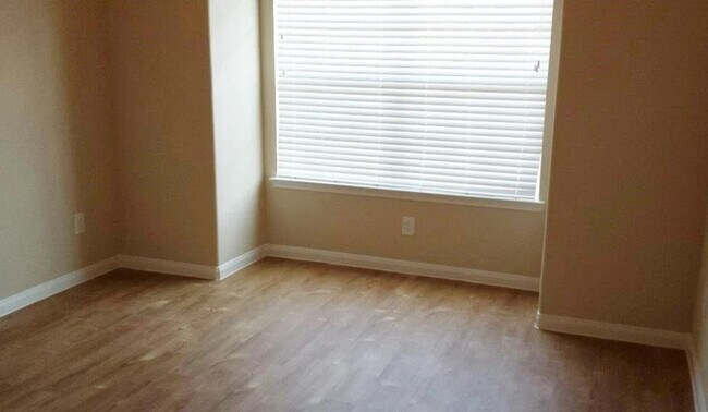 Photo - 12938 Walden Rd