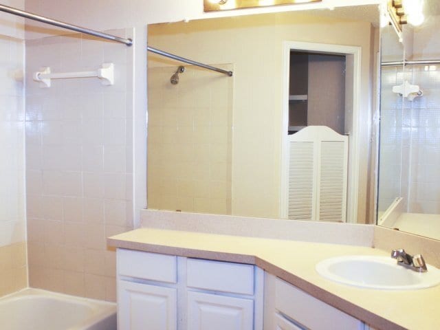 Photo - 1266 Taylor Draper Ln Unidad 1923