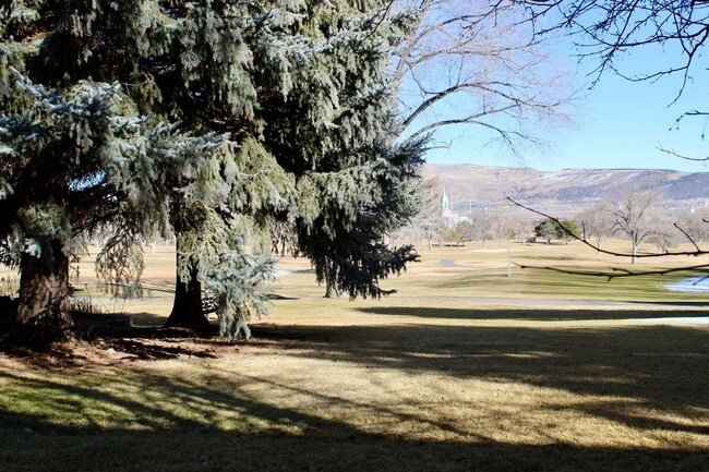 Photo - 2 bedroom Golf course Condo Unit 2