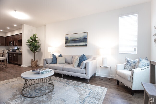 1BR, 1BA-713 SF