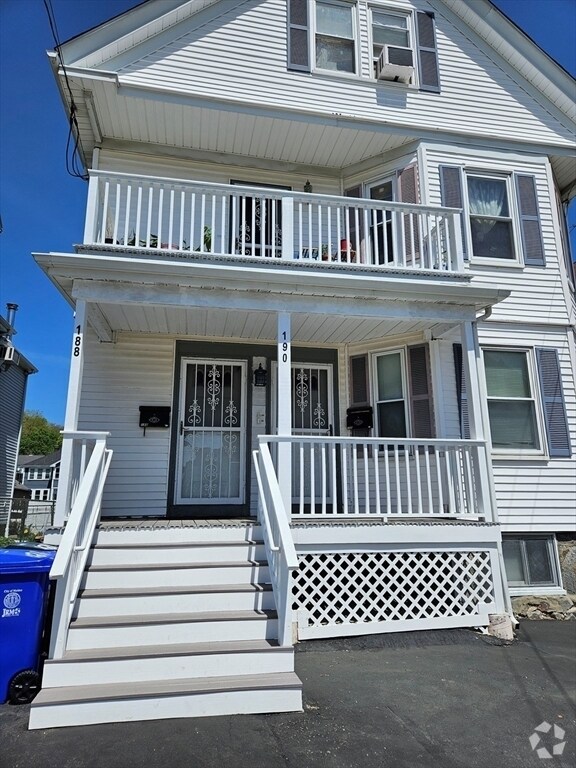 Building Photo - 190 Sylvan St Unit 1 Rental
