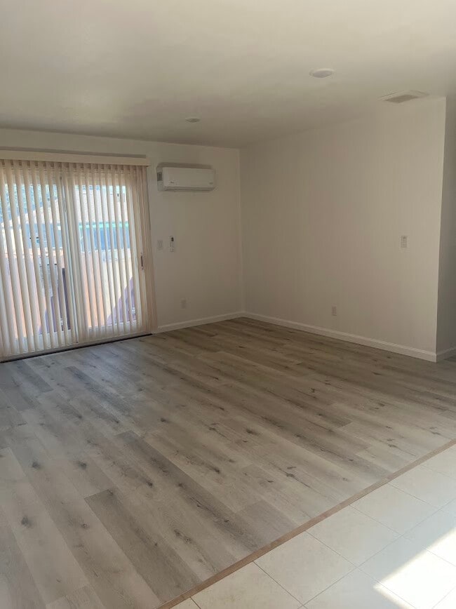 Photo - 2811 Tulare Ave Unit A