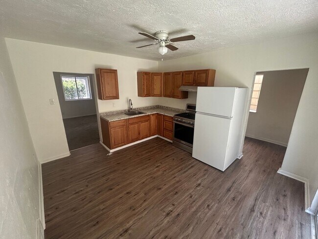 Photo - Welcome Home to This Well-Maintained Turtle Creek Gem