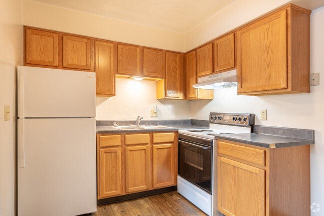 2BD 1BA 500 sq.ft.