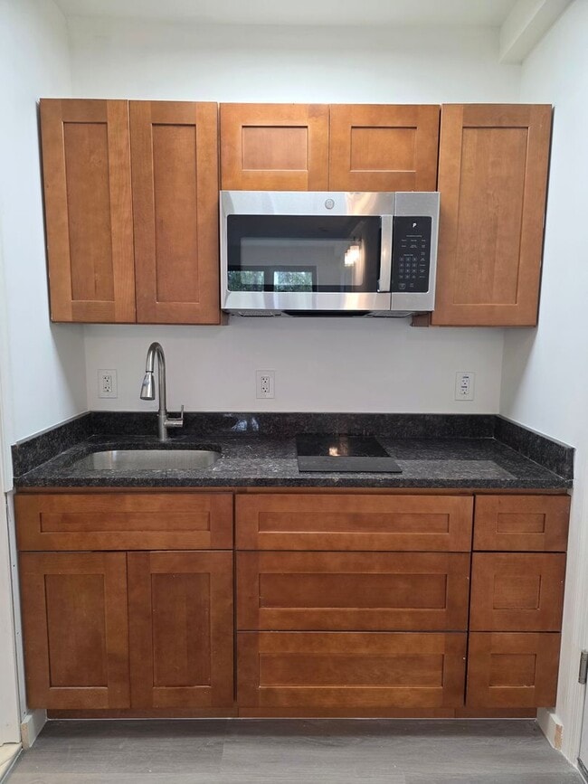 541 Washington Ave Unidad 2nd Floor