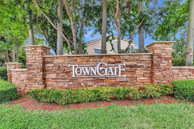 Photo - 15740 NW 16th Ct