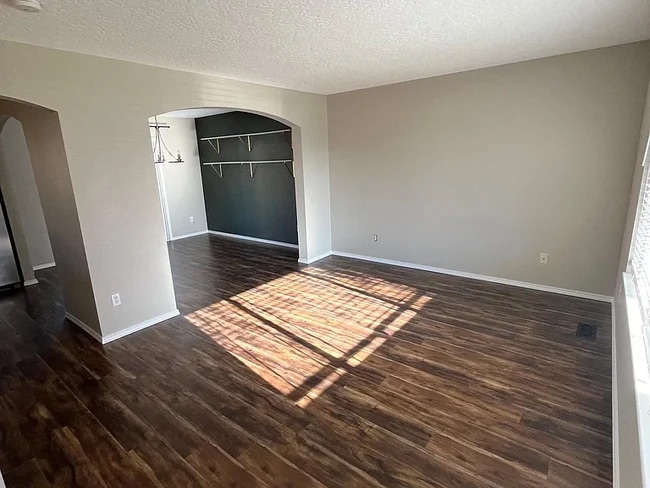 Building Photo - 1273 N Clara Ave Rental