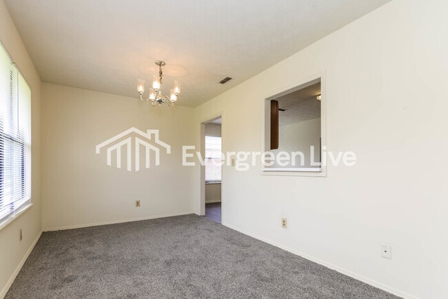 8688 Deer Hollow Dr