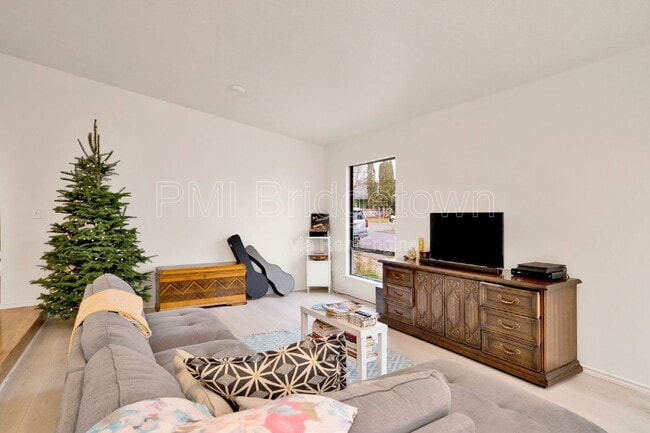 Photo - 11735 SW Butte Ln