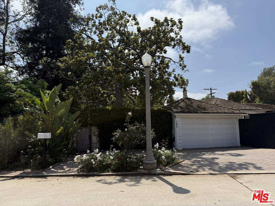 Photo - 103 N Anita Ave Casa