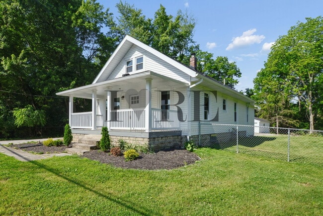 Photo - 7979 Dublin Rd