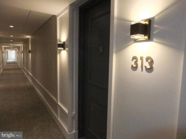 Photo - 1650 Oakwood Dr Unit E313
