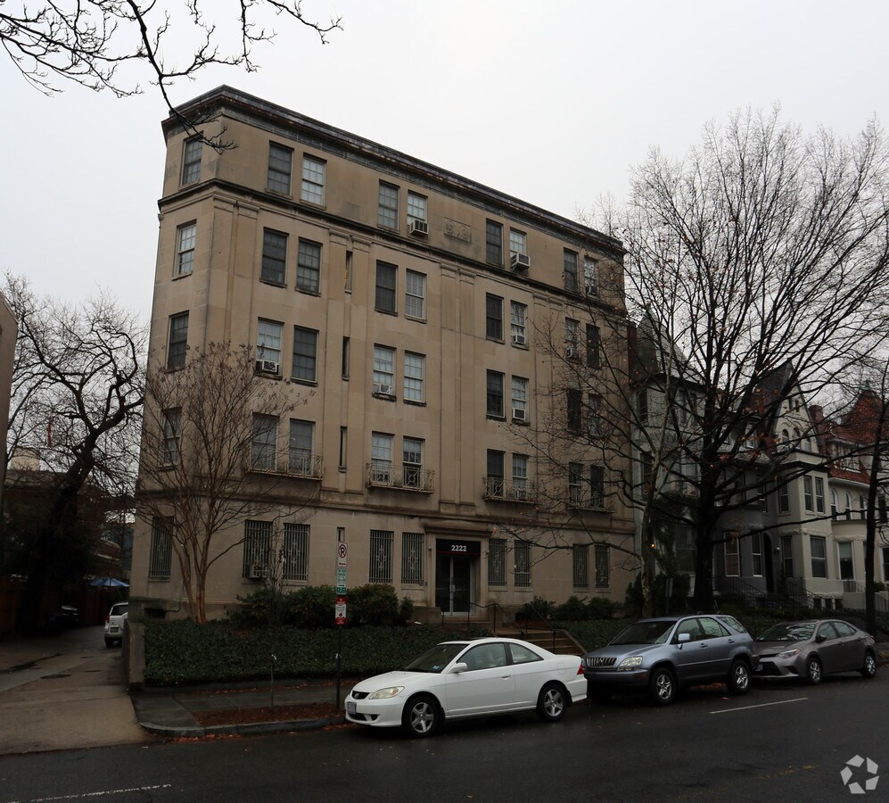 Photo - 2222 Q St NW Apartments