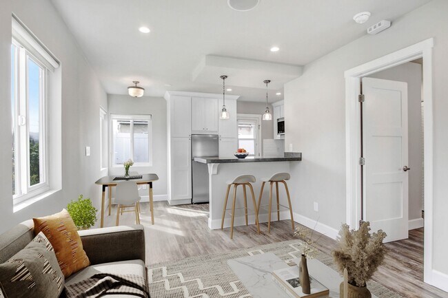 Photo - Burbank Commons