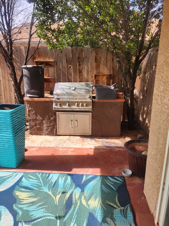 Photo - 4984 Kyler Rd