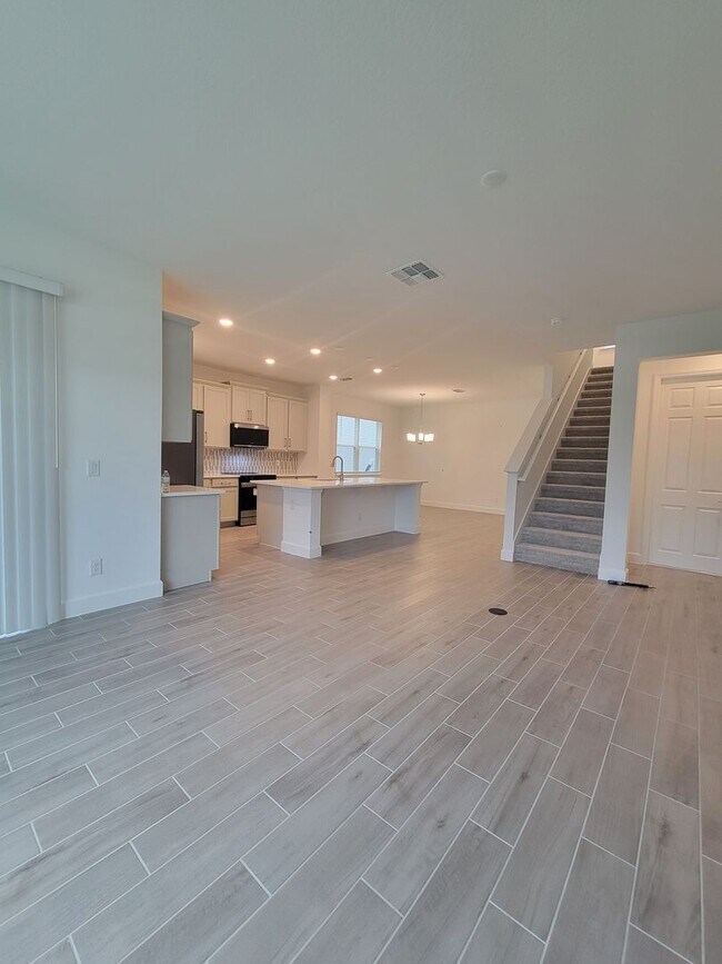 Photo - 5 Bedroom Brand New House with Innovative Technology near Winter Park