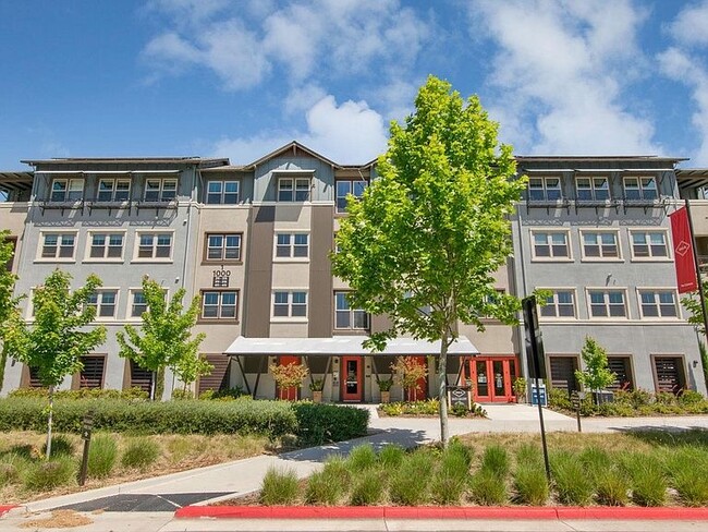 Front view of the condo - 1000 Berryessa Ln Condominio Unidad 333