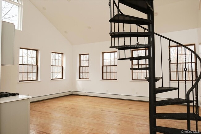 Photo - 5728 Third St Unidad 3