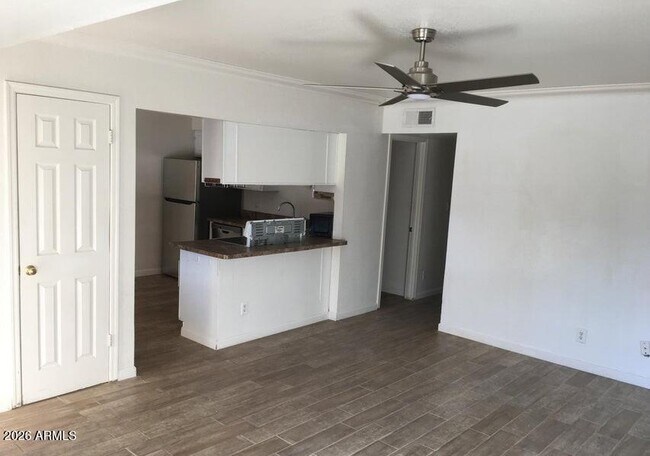 Photo - 510 W University Dr Unit 217