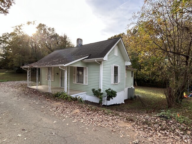 Building Photo - 807 Adams Ct Rental