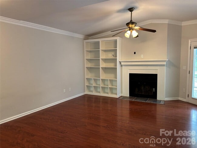 Photo - 10221 Grand Junction Rd