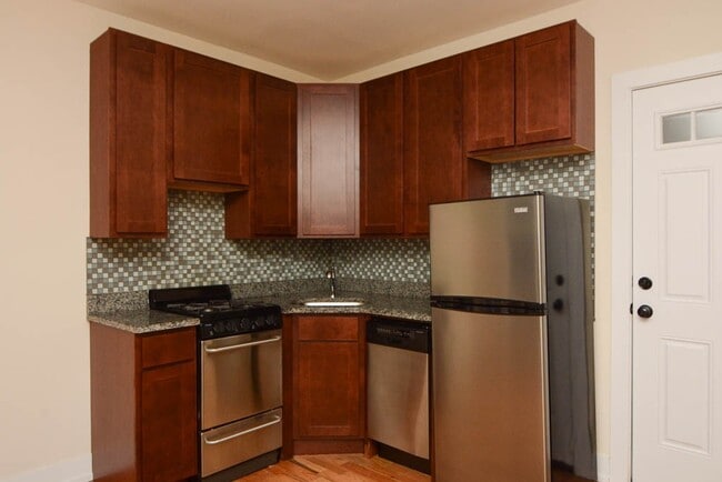 Building Photo - 2850 N Orchard St Unit J03P