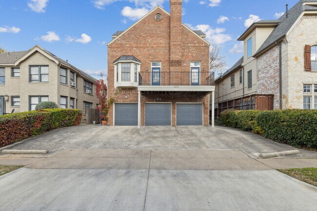 Photo - 4111 Herschel Ave